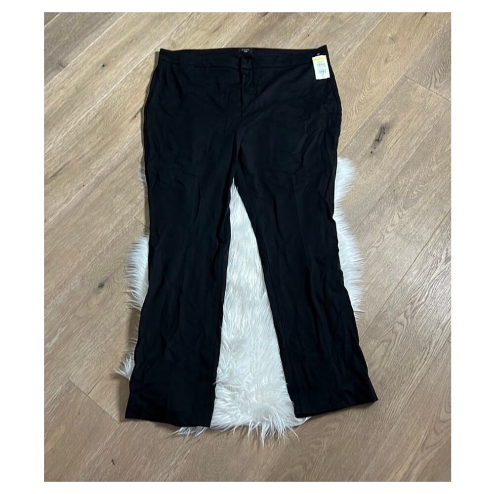 NYDJ Niptuck technology black cropped pants size 22W